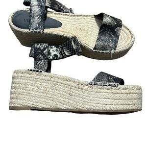 Vince T-Strap Slip on Espadrille Snake Skin Platform Size 10